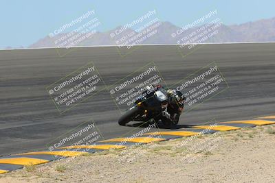 media/Apr-09-2023-SoCal Trackdays (Sun) [[333f347954]]/Bowl Set 1 (1025am)/